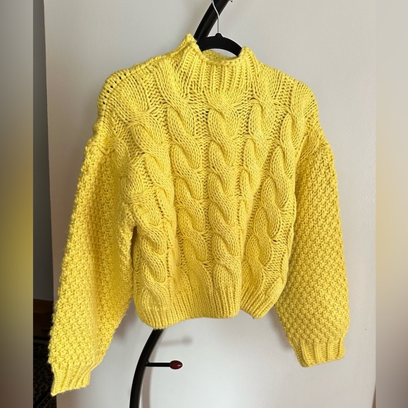 Zara Yellow Cable Knit Sweater - Picture 4 of 7